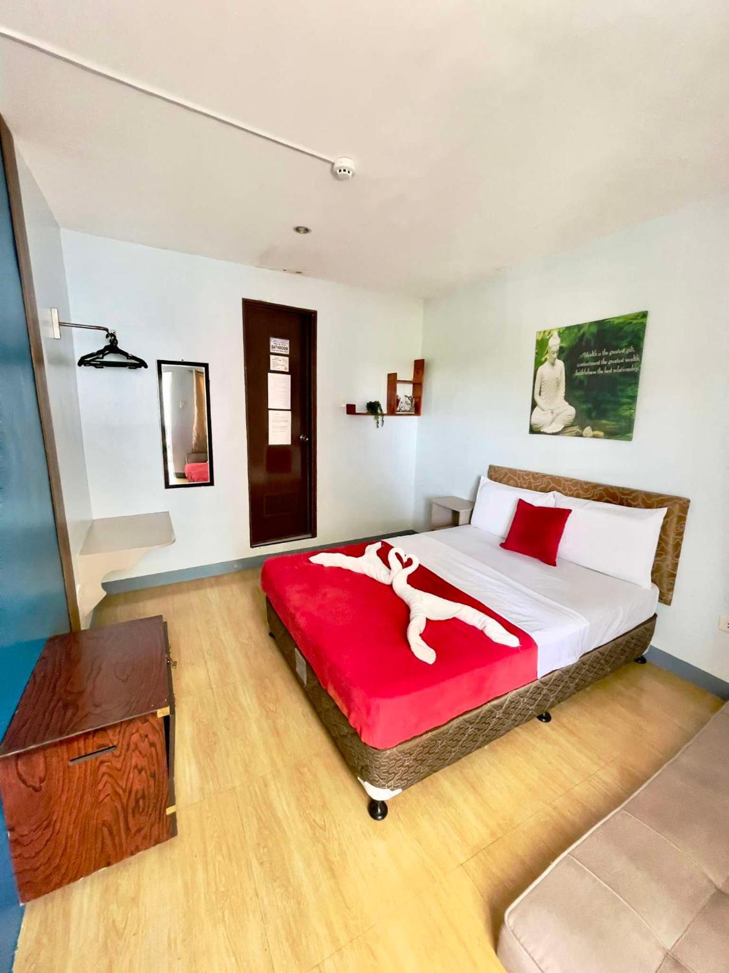 ลิตเติลร็อกเซบู Hotel มักตัน ภายนอก รูปภาพ