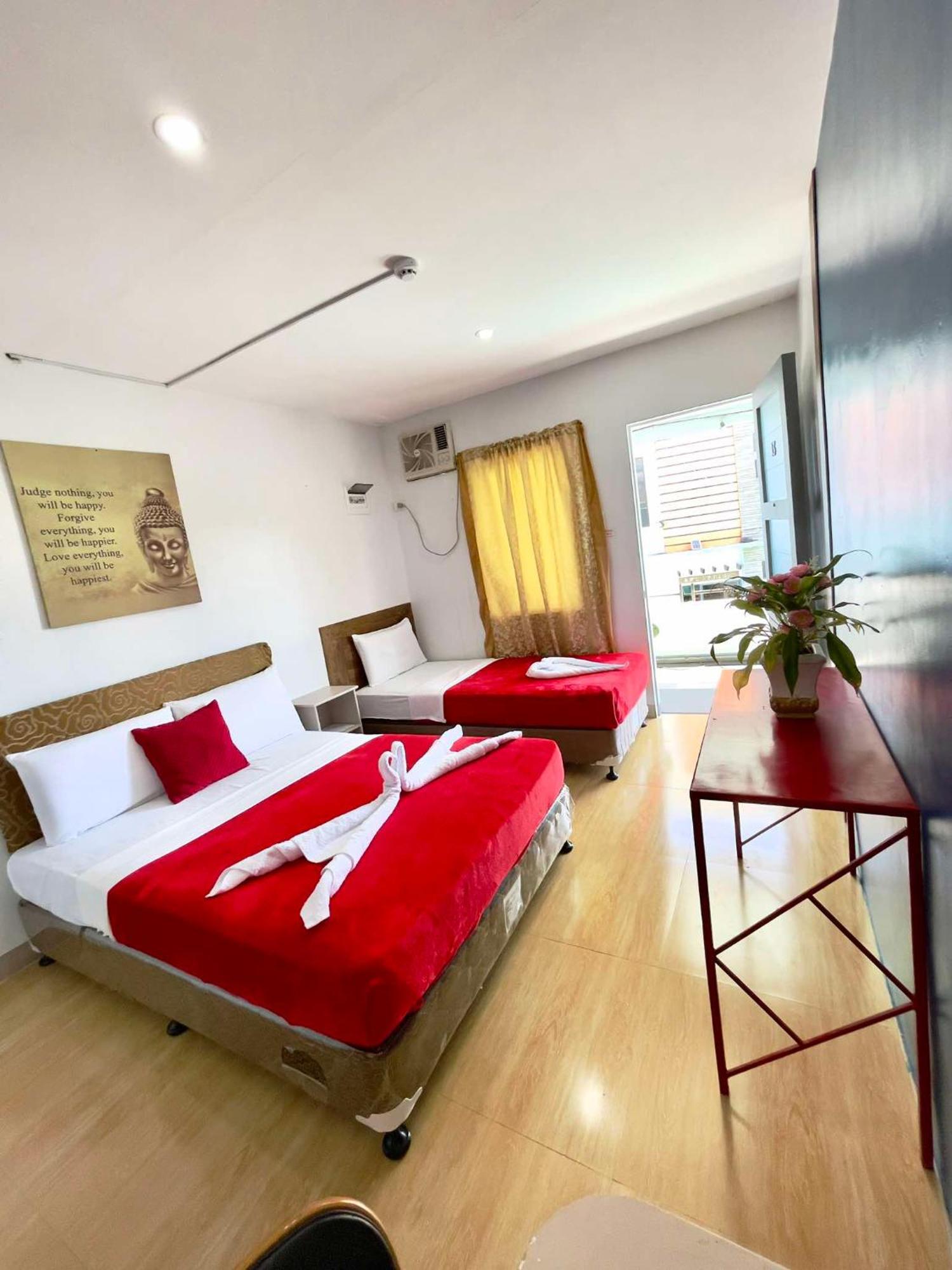 ลิตเติลร็อกเซบู Hotel มักตัน ภายนอก รูปภาพ